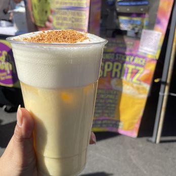 Smorgasburg - Mango sticky rice spritz - Street Vendors Near Me - Los Angeles, California Smorgasburg - Mango sticky rice spritz - Street Vendors Near Me - Los Angeles, California