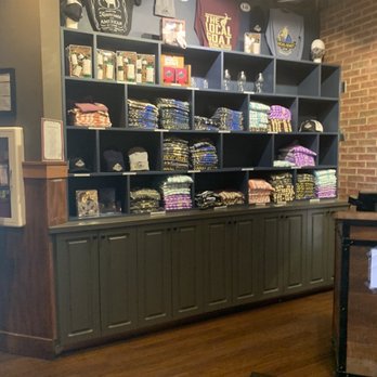 Local Goat - New American Near Me - Pigeon Forge, Tennessee