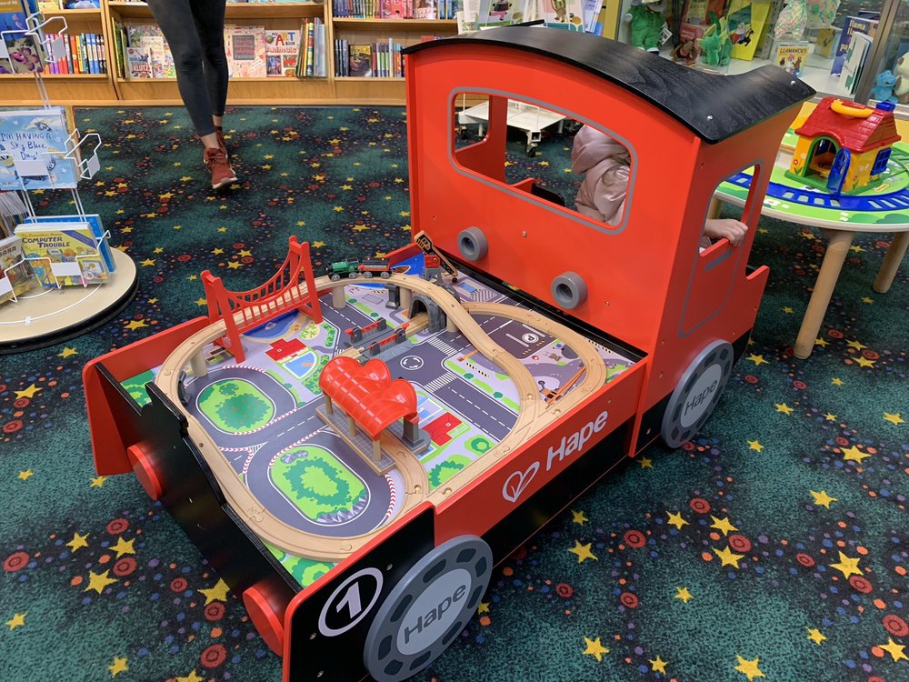 CABIN JOHN SHOPPING CENTER AND MALL 11 Photos Shopping Centers