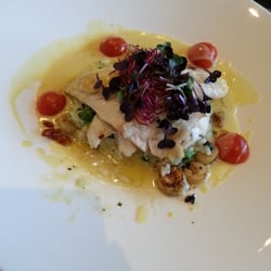 Charlie's Restaurant - Bream fillet with scallops and risotto