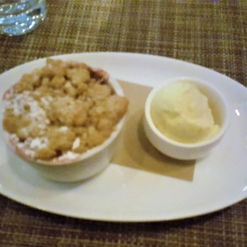 Riverpark - Winter Restaurant Week 2018 (Dessert): PEAR-CRANBERRY CRISP rolled oat streusel, vanilla ice cream - New American Near Me - New York, New York Riverpark - Winter Restaurant Week 2018 (Dessert): PEAR-CRANBERRY CRISP rolled oat streusel, vanilla ice cream - New American Near Me - New York, New York