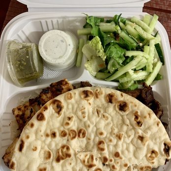 Q's Halal - Combo Platter - Halal Near Me - Alameda, California