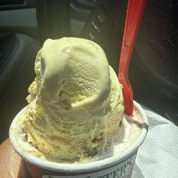 Bruster’s Real Ice Cream - Small Cup comes with two scoops - Ice Cream & Frozen Yogurt Near Me - Ellicott City, Maryland Bruster’s Real Ice Cream - Small Cup comes with two scoops - Ice Cream & Frozen Yogurt Near Me - Ellicott City, Maryland