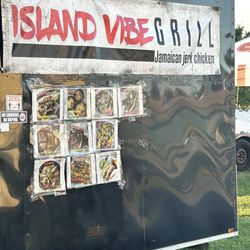 Island Vibe Grill - Truck with menu of the day
