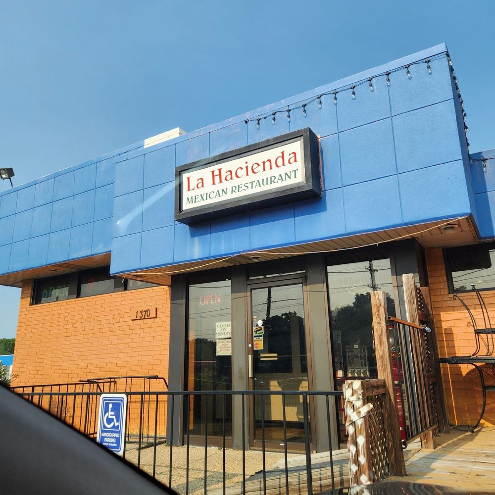 the front of a restaurant