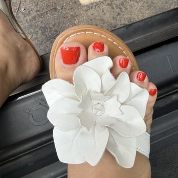 Nails Nails Nails - Chipped nail polish in a couple days - Nail Salons Near Me - Whittier, California