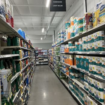DG Market - isle 6 tpaper automotive - Convenience Stores Near Me - Ottumwa, Iowa