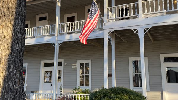 The Antlers Inn by null