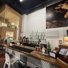 Cafe counter