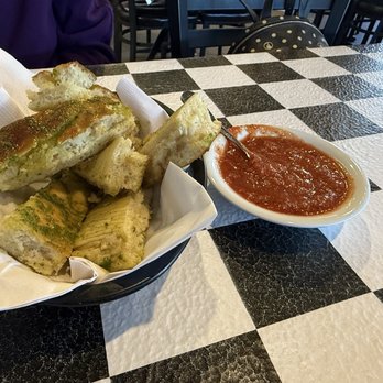 Piccolino - Pesto Garlic Focaccia bread with Marinara - Italian Near Me - Santa Fe, New Mexico