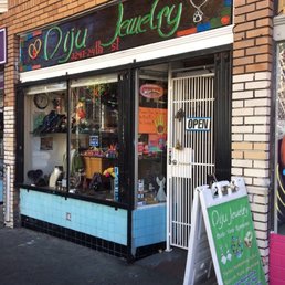 Outside of shop...NO MASK--NO ENTER! Outside of shop...NO MASK--NO ENTER!