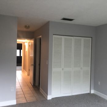 Regent Place Condominiums - Bedroom to hallway - Condominiums Near Me - Jacksonville, Florida Regent Place Condominiums - Bedroom to hallway - Condominiums Near Me - Jacksonville, Florida