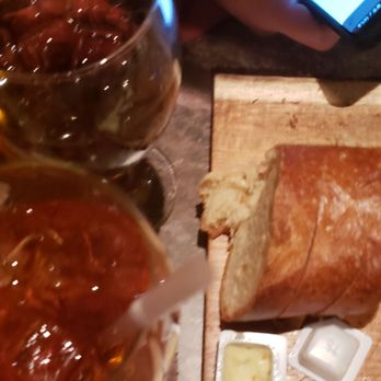 Mario's Restaurant - Bread sanpler - Pizza Near Me - Highland Mills, New York Mario's Restaurant - Bread sanpler - Pizza Near Me - Highland Mills, New York
