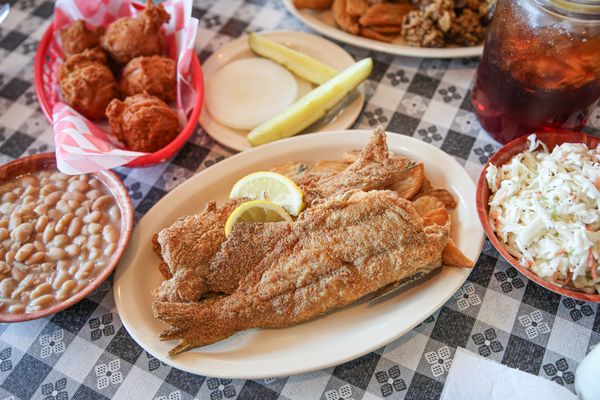 Uncle Bud's Catfish Chicken & Such by null