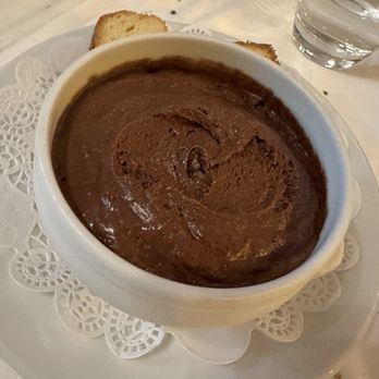Chez André - Chocolate mousse - French Near Me - Paris, 75