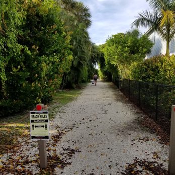 Colony Inn - Waking to the beach was 500 steps - Vacation Rentals Near Me - Sanibel, Florida Colony Inn - Waking to the beach was 500 steps - Vacation Rentals Near Me - Sanibel, Florida