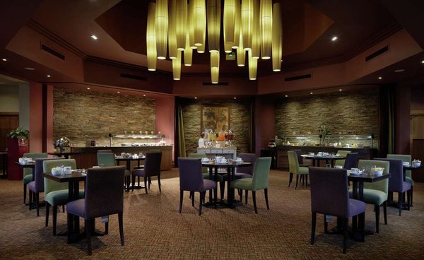 DoubleTree by Hilton Glasgow Westerwood Spa & Golf Resort by null