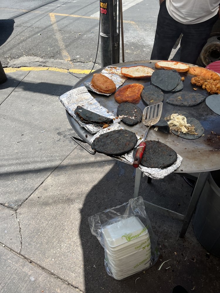 JENNI’S STREET QUESADILLAS 14 Photos Mérida 83, Ciudad de México
