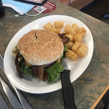 Kitchen Table Cafe - Bacon cheeseburger - Breakfast & Brunch Near Me - Vancouver, Washington
