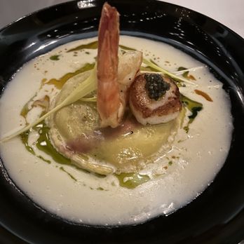 Italian Kitchen - Jumbo prawn and scallops with ocietra caviar - Italian Near Me - Vancouver, British Columbia Italian Kitchen - Jumbo prawn and scallops with ocietra caviar - Italian Near Me - Vancouver, British Columbia