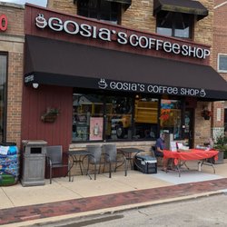 Gosia's Coffee Shop - Front