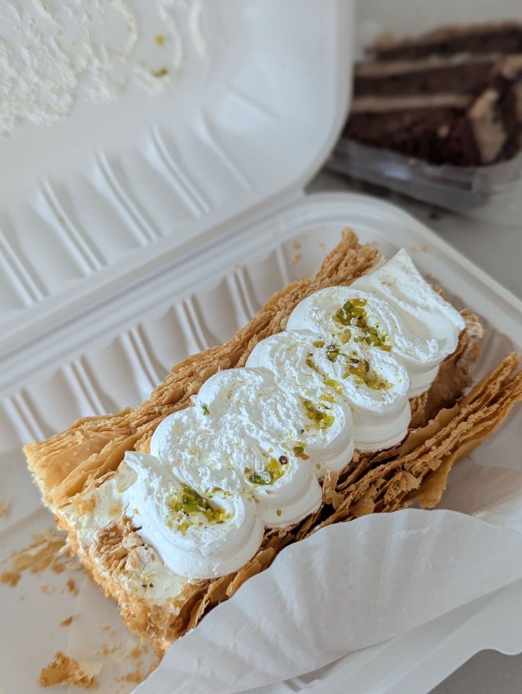 Tarantino’s Vegan - Photo 3