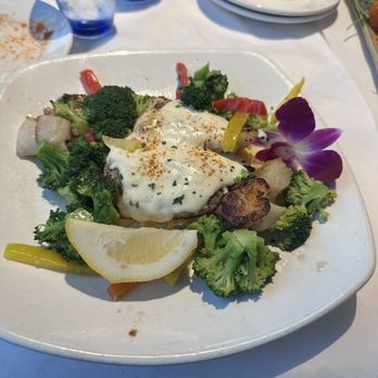 Yellowfin Steak and Fish House - Seabass, scallops, and risotto - Steakhouses Near Me - Edgewater, Maryland Yellowfin Steak and Fish House - Seabass, scallops, and risotto - Steakhouses Near Me - Edgewater, Maryland