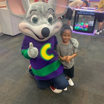 Chuck E. Cheese - Pizza Near Me - Houston, Texas