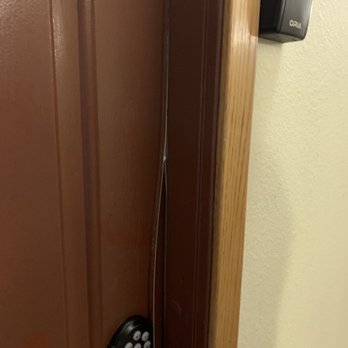 Wildwood Suites - Door molding was so loose, anyone could break in - Vacation Rentals Near Me - Breckenridge, Colorado Wildwood Suites - Door molding was so loose, anyone could break in - Vacation Rentals Near Me - Breckenridge, Colorado