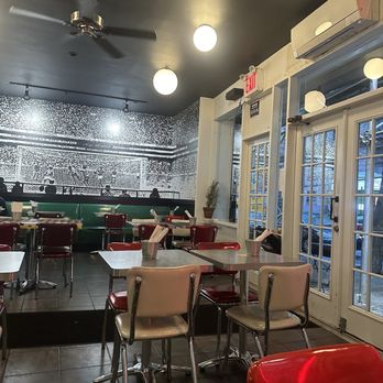 Taqueria 86 - Dining room - Mexican Near Me - New York, New York Taqueria 86 - Dining room - Mexican Near Me - New York, New York