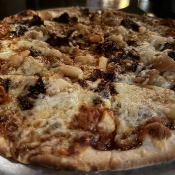 Rail Trail Flatbread - Small Hawaiian (Takeout) - Bars Near Me - Hudson, Massachusetts
