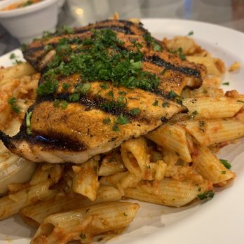 Dr Grubb's - American Near Me - Claremont, California Dr Grubb's - American Near Me - Claremont, California