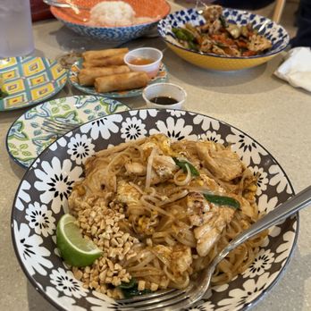 Fai Thai Kitchen - Pad Thai / and Thai Basil Stir Fry / - Thai Near Me - Knoxville, Tennessee Fai Thai Kitchen - Pad Thai / and Thai Basil Stir Fry / - Thai Near Me - Knoxville, Tennessee