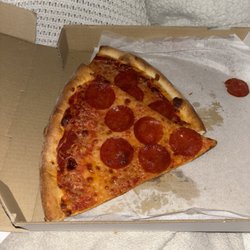 Santina's Kitchen - Hard, old, stale and reheated pepperoni pizza.