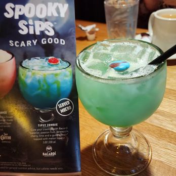 Applebee's Grill + Bar - Amazing drink - Sports Bars Near Me - Quakertown, Pennsylvania