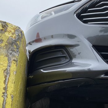 Mullan's Collision Center - Bumper Damage and Valence - Body Shops Near Me - Tacoma, Washington