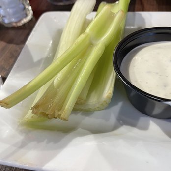 The Bear Paw Bar & Grill - Yucky celery - American Near Me - Anchorage, Alaska
