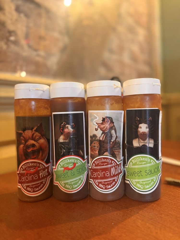 Food from Billiken's Smokehouse