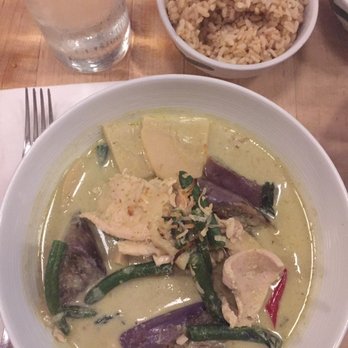 Land - Green Curry Chicken. Delicious!!!!! - Thai Near Me - New York, New York