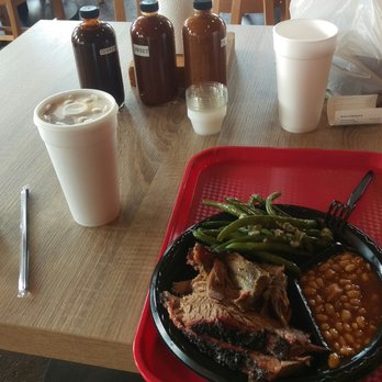 Killen's Barbecue - Barbeque Near Me - Pearland, Texas