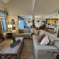 La-Z-Boy Furniture Galleries