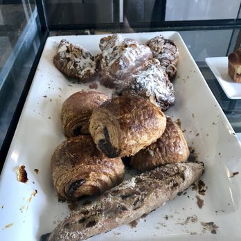 Caffe Luxxe - Coffee & Tea Near Me - Malibu, California