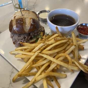 Liberty Market - Toast ROAST BEEF DIP - New American Near Me - Gilbert, Arizona