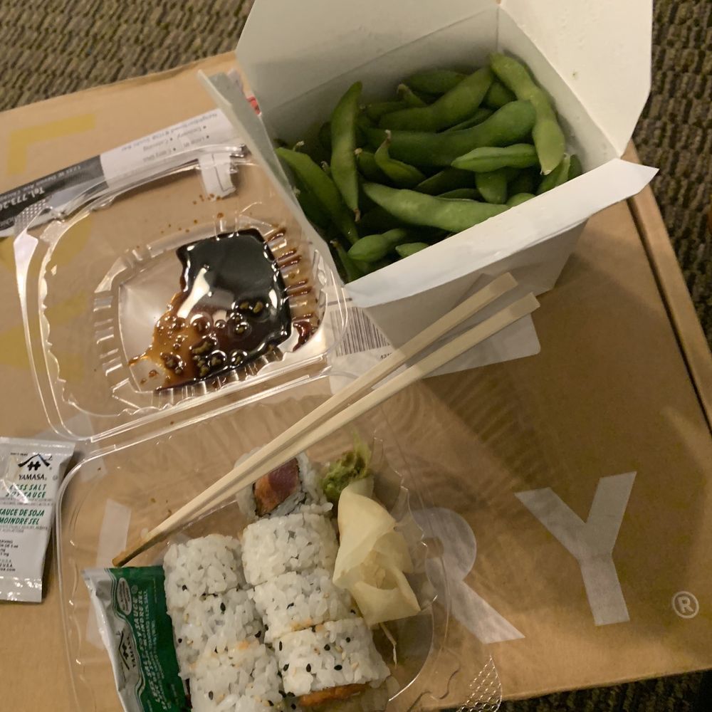 Crunchy Spicy Tuna Maki Edamame Crunchy Spicy Tuna Maki Edamame