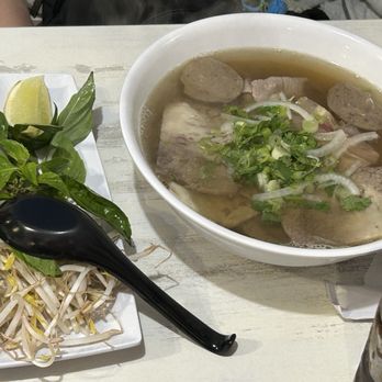 Nambo Kitchen - Beef pho - Vietnamese Near Me - Tampa Bay, Florida Nambo Kitchen - Beef pho - Vietnamese Near Me - Tampa Bay, Florida