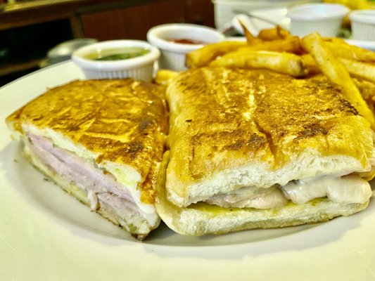 Havana Grill by null