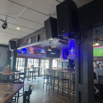Vic's Bar & Grill - Inside - Bars Near Me - Victoria, Minnesota Vic's Bar & Grill - Inside - Bars Near Me - Victoria, Minnesota
