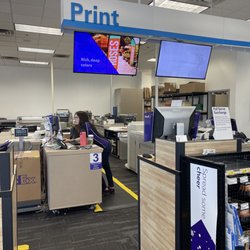 FedEx Office Print & Ship Center
