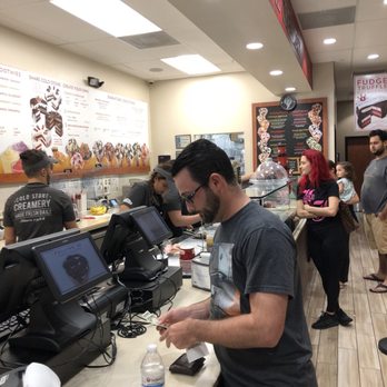 Cold Stone Creamery - Ice Cream & Frozen Yogurt Near Me - Miami, Florida Cold Stone Creamery - Ice Cream & Frozen Yogurt Near Me - Miami, Florida