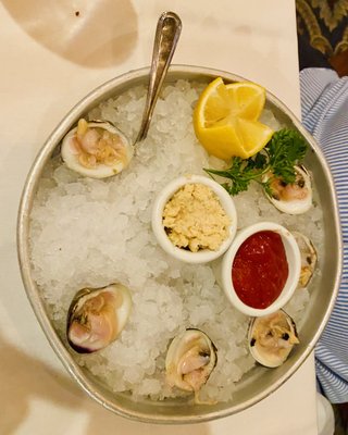 Luciano's Restaurant by null